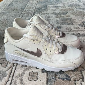 Nike Air Max 90 (6.5y)